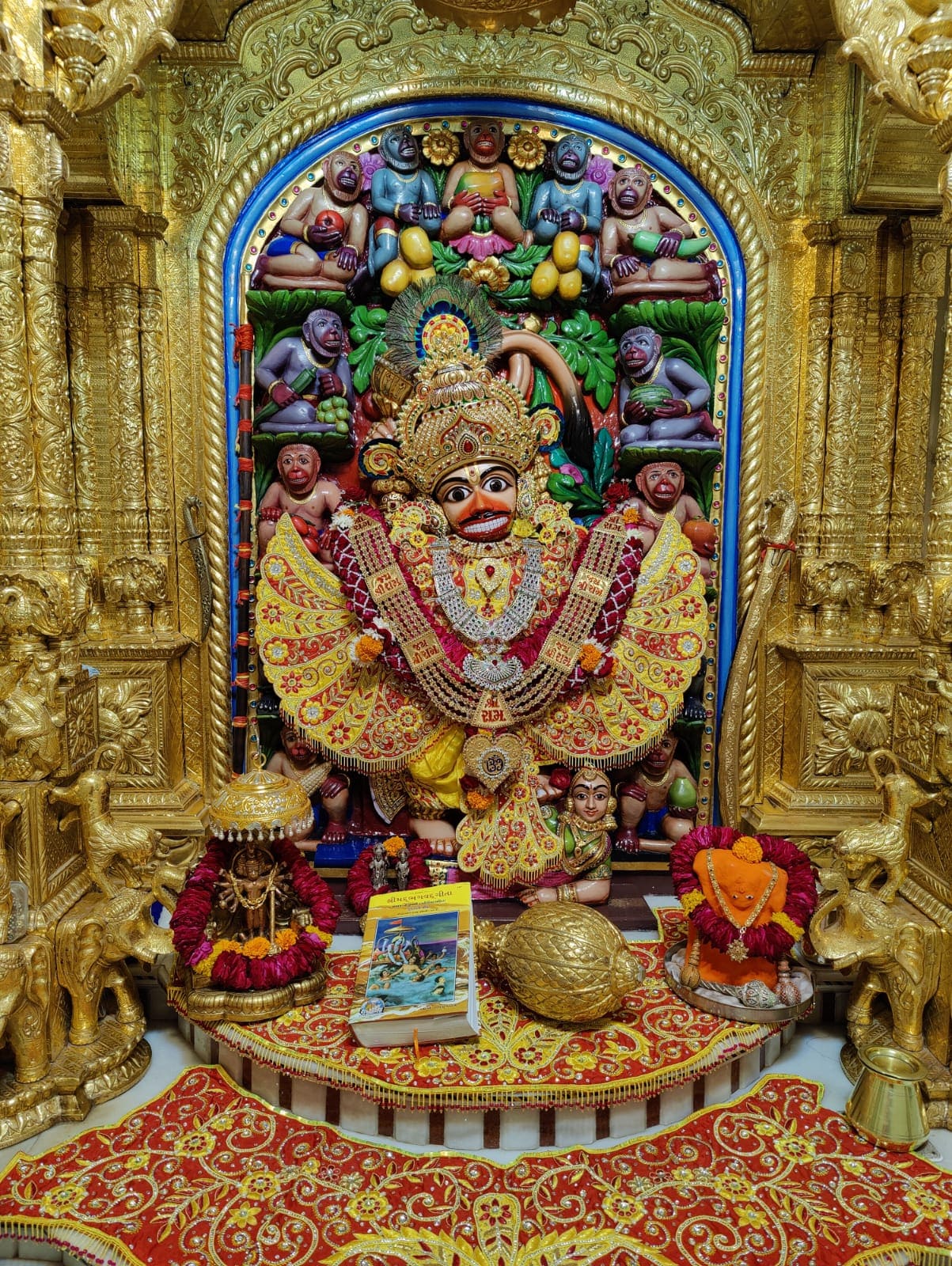 Kashtabhanjan_LordHanuman_Salangpur_LiveBhagwan