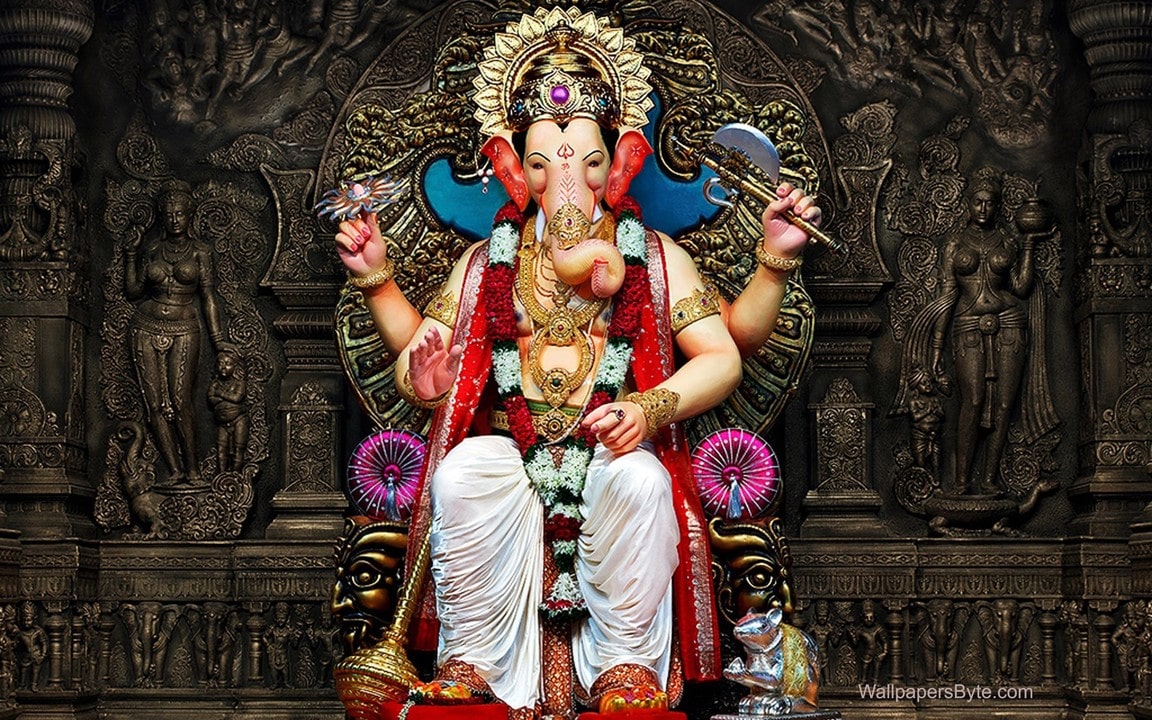 Lalbaugh_LordGanesh_Maharashtra_LiveBhagwan